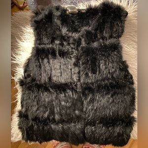 Beautiful black fur vest, size XS